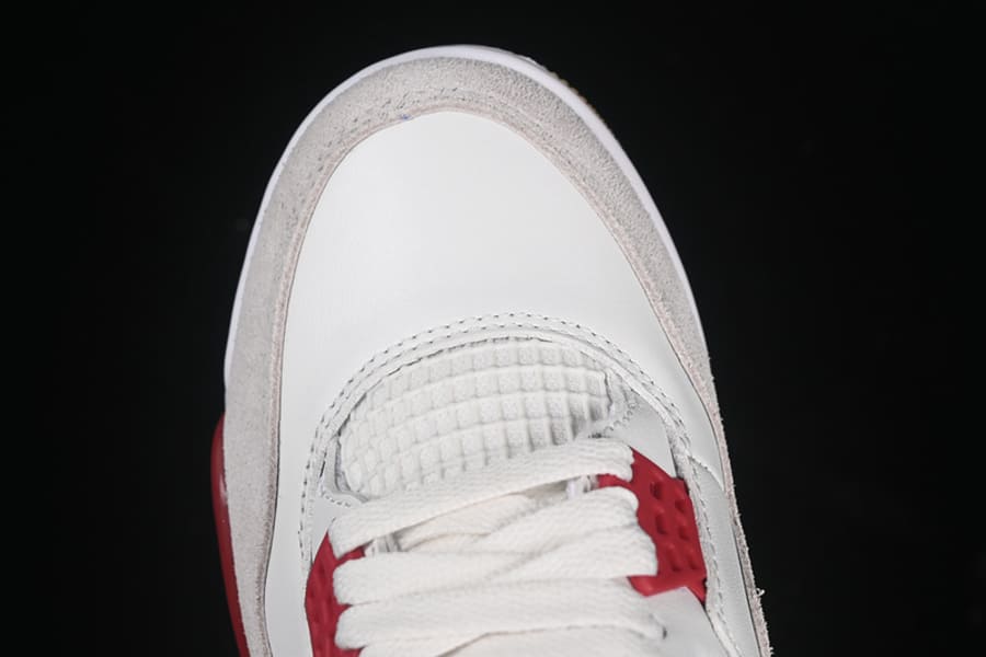 Pronta Entrega - Air Jordan 4 Retro x Nike SB Varsity Red