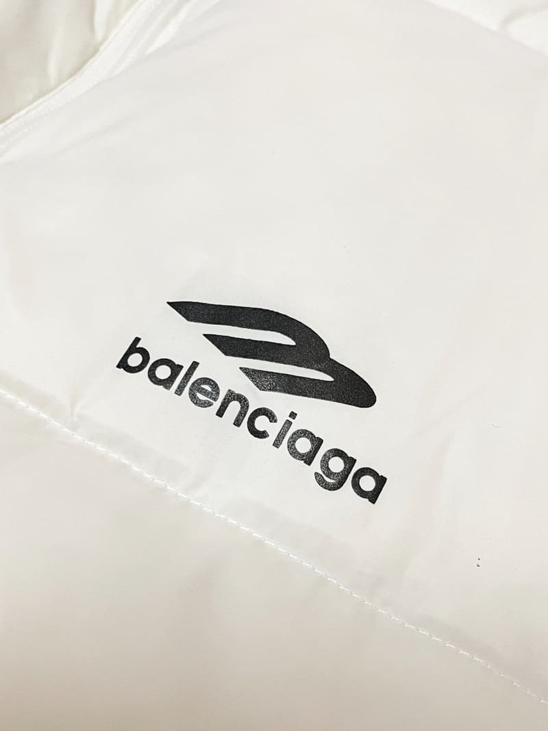 Jaqueta Puffer Balenciaga 3B Sports Icon Branco