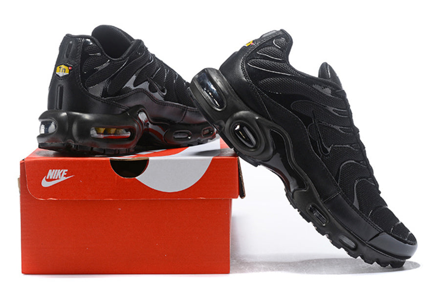 Pronta Entrega - Air Max TN Plus "Triple Black"