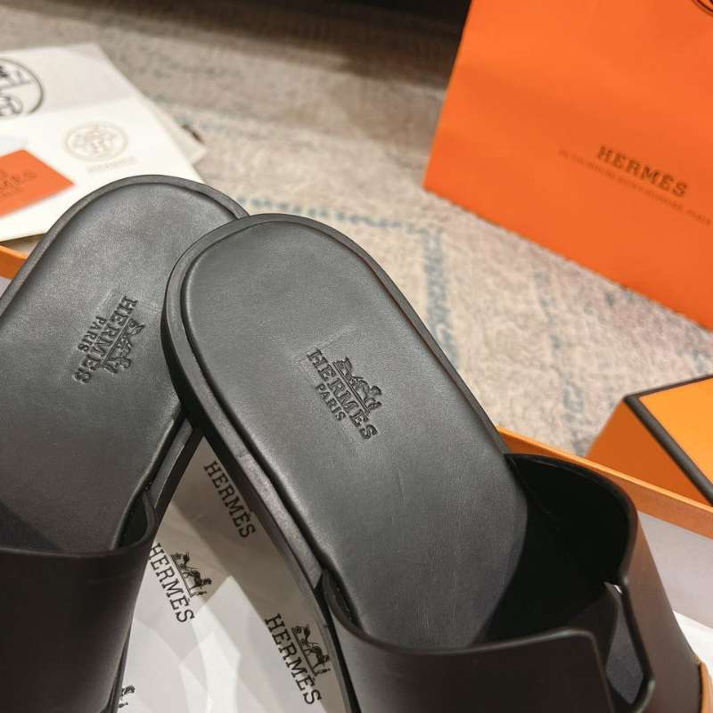 Sandália Hermès Izmir Sandal Black Brown