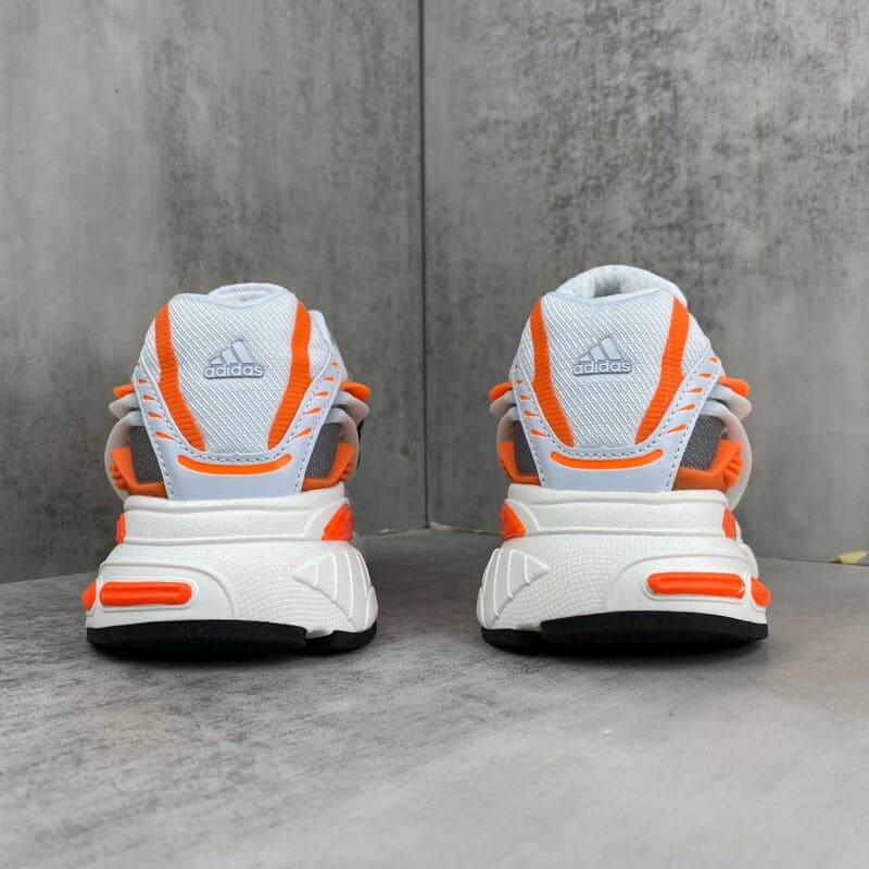 Pharrell Williams x Adidas Adistar Jellyfish Focus Olive Orange