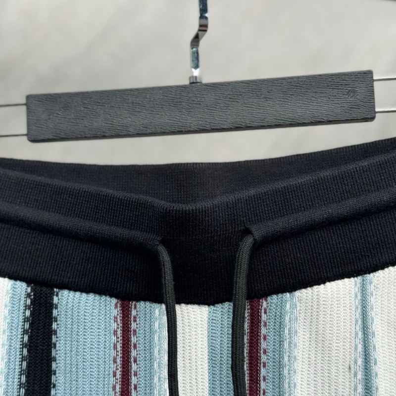 Conjunto Louis Vuitton Crochê Branco/Azul