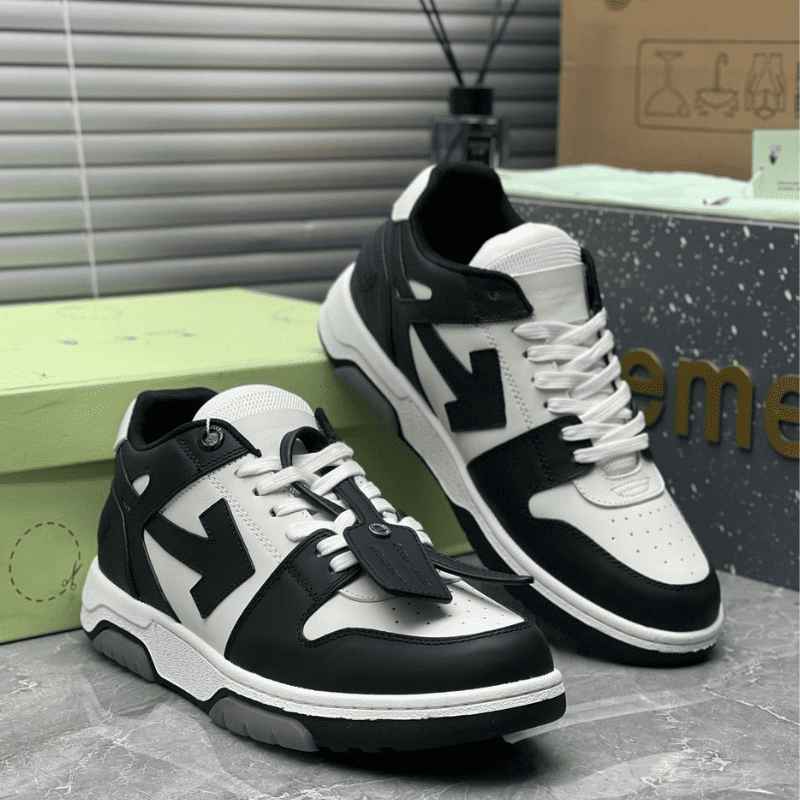 Off-White Out of Office Black White