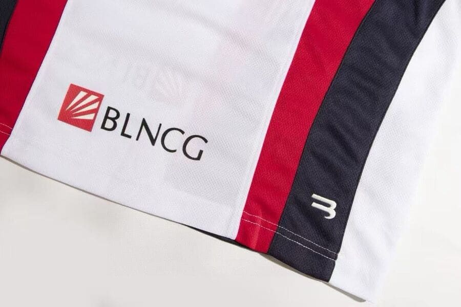 Camisa Balenciaga Hockey White