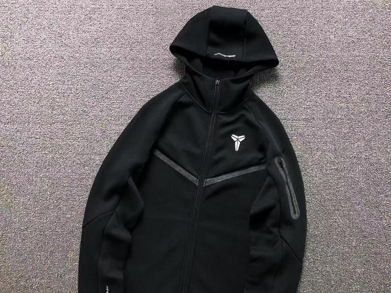 Conjunto Nike tech Fleece Kobe Bryant Preto