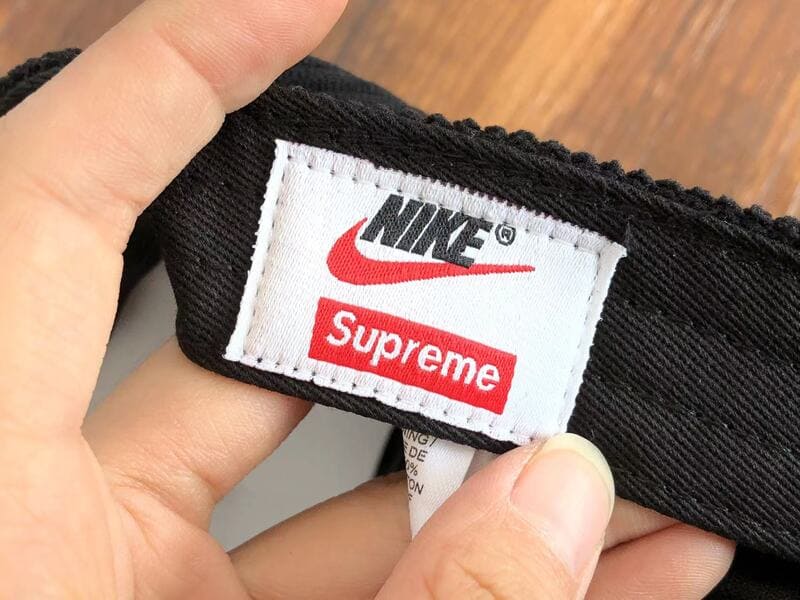 Pronta Entrega - Boné Supreme x Nike Arc