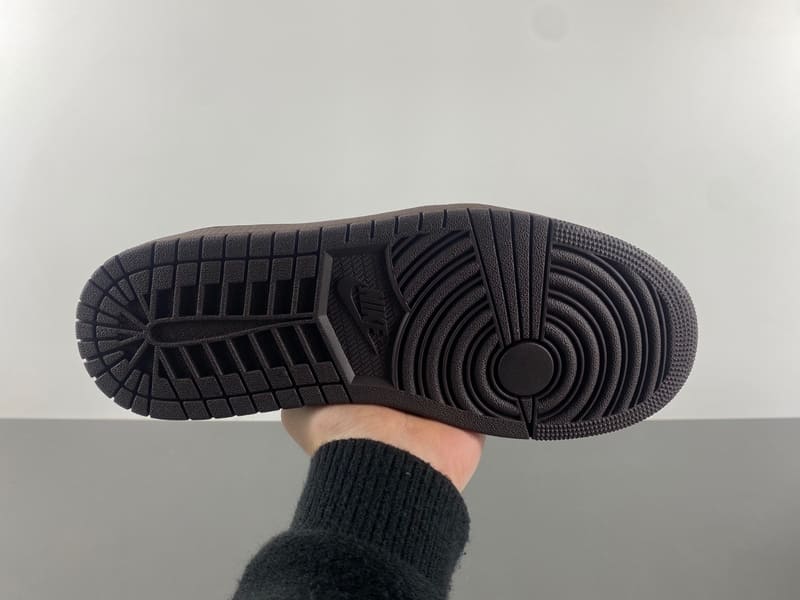 Travis Scott x Air Jordan 1 Low OG SP Velvet Brown Dark Mocha