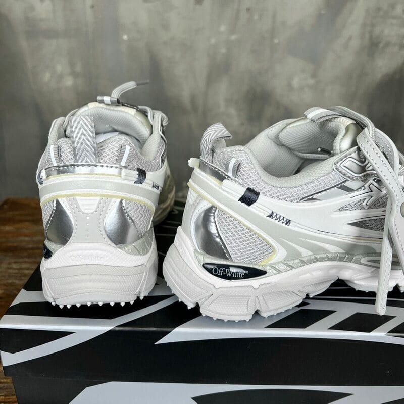 Off-White Be Right Back Grey Silver