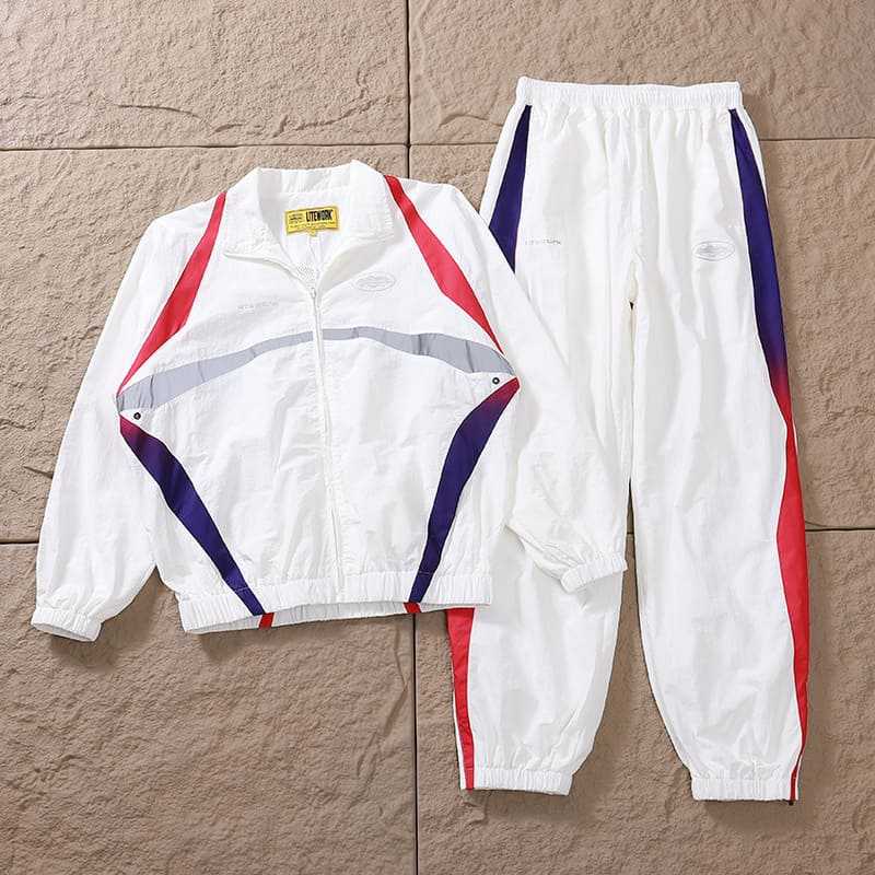 Conjunto Corteiz Gradient Litework Branco