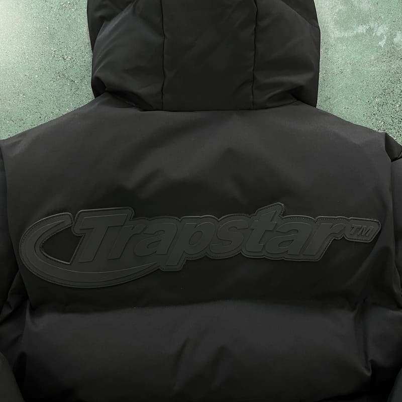 Jaqueta Trapstar Hyperdrive Technical Puffer Black