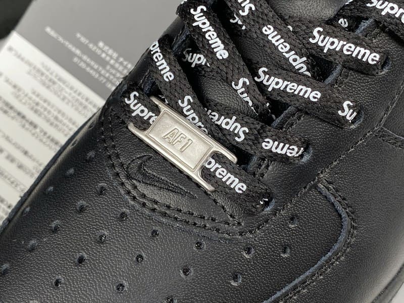 Air Force x Supreme Black